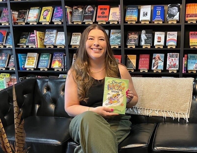 Stateline Kids creator Erin Sturm releases new book- Best Moms ...