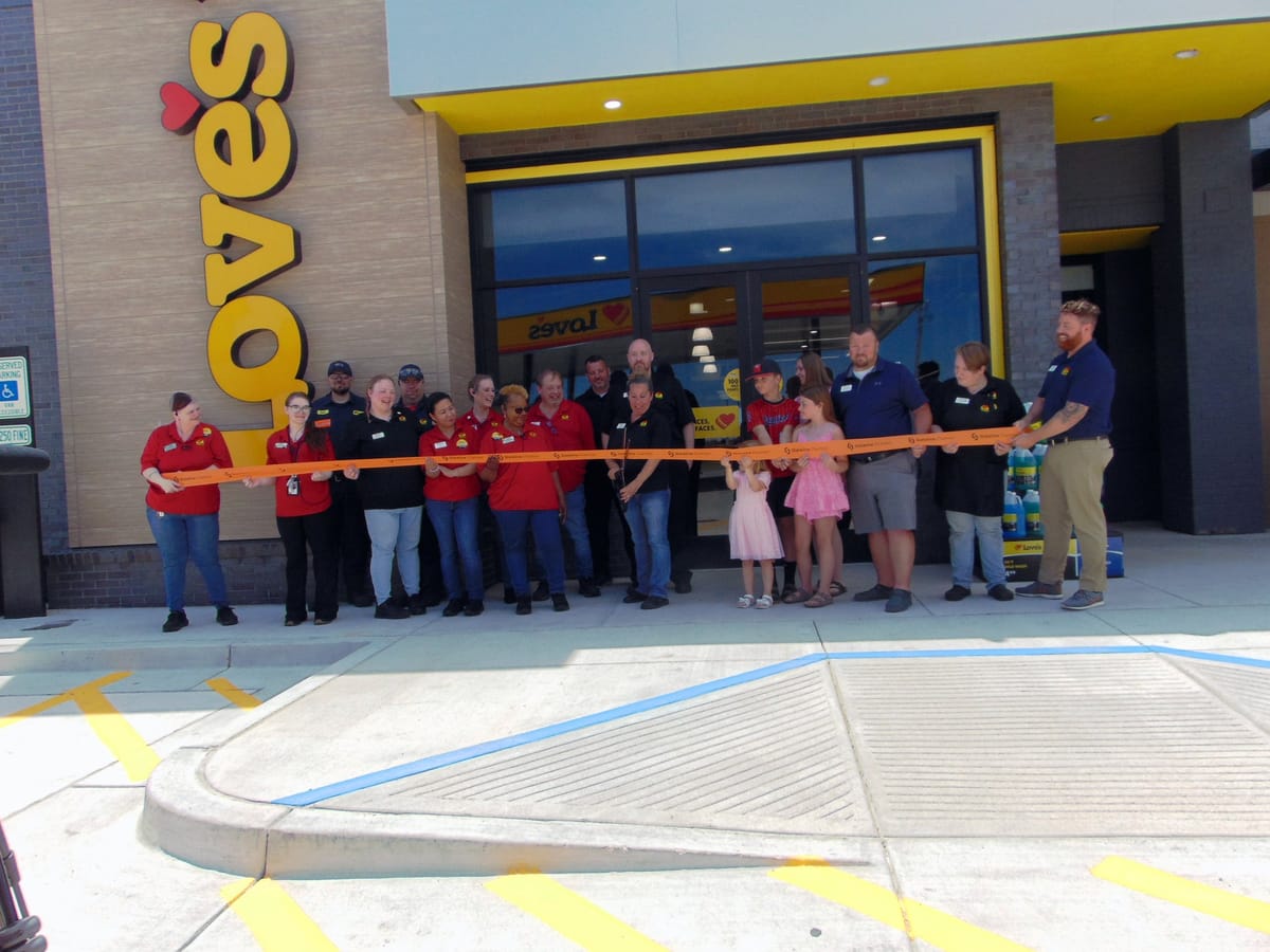 Love’s Travel Stop celebrates remodeling  with Grand Reopening and Ribbon Cutting