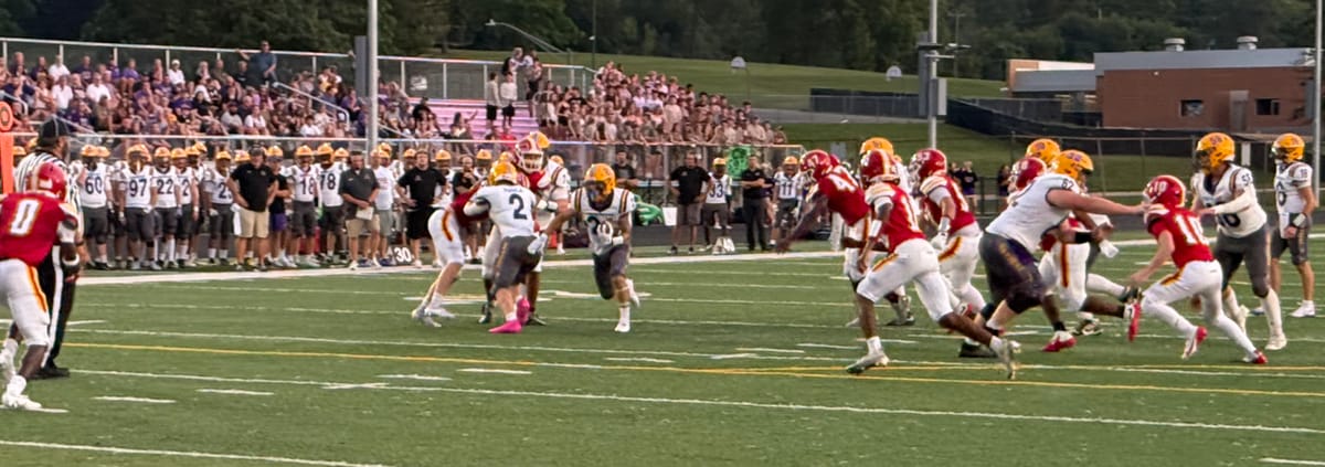 Brody Sendele’s Six Touchdowns Power Hononegah Past Jefferson in a Gritty Friday Night Clash 50-7