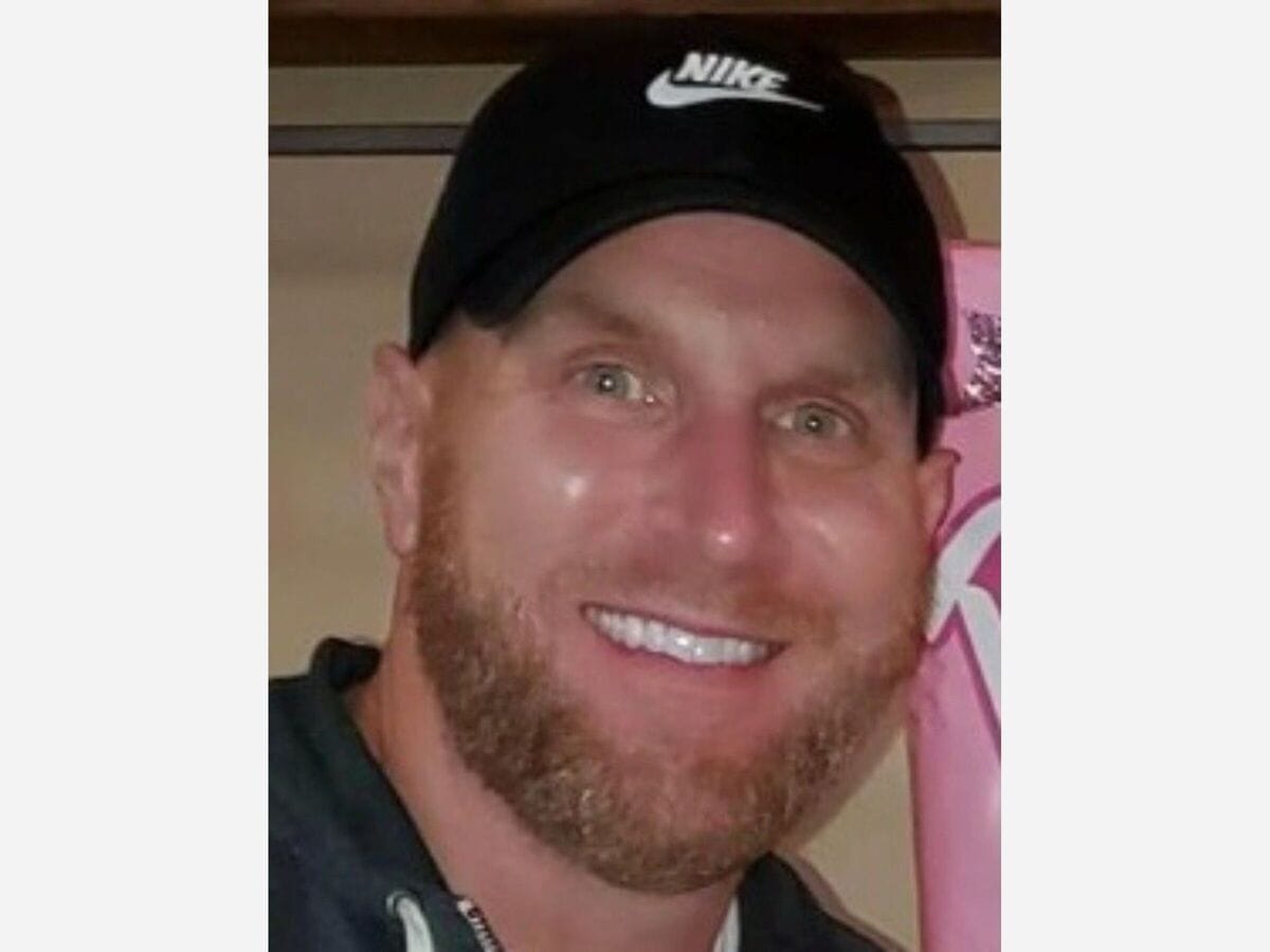 Mark Beachey (1975-2022) was a sports fanatic with a quick wit