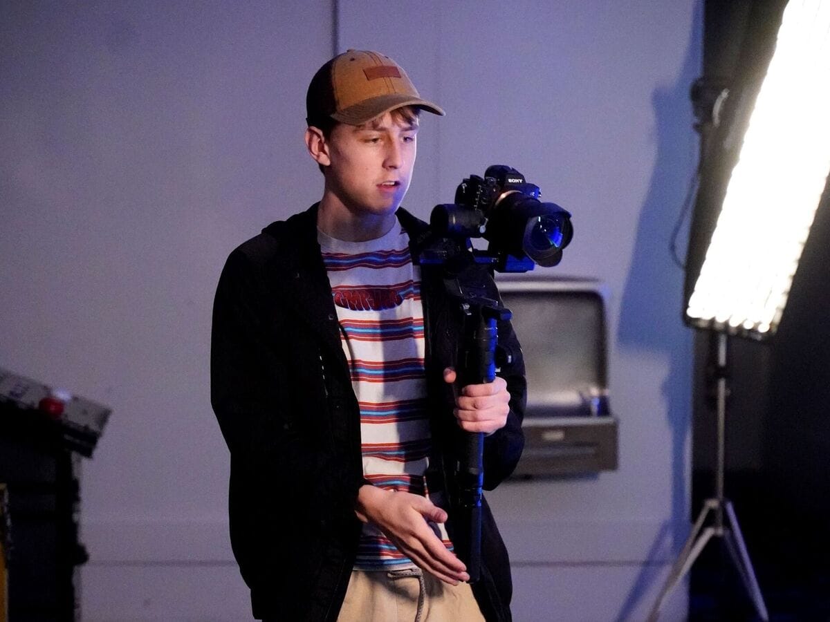 Hononegah senior capturing life and special moments on film and in photos
