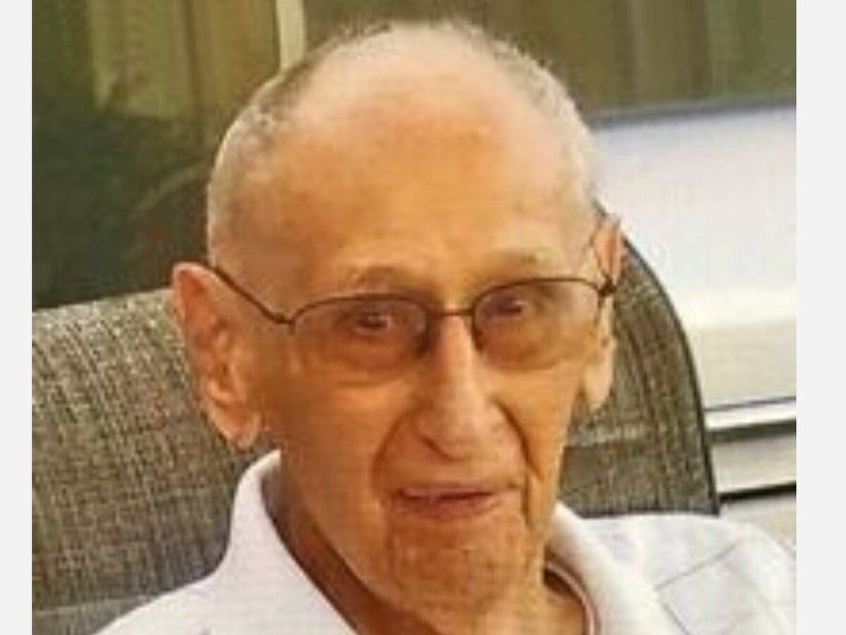 Everett Fornecker was an aircraft mechanic in the Pacific during World War II