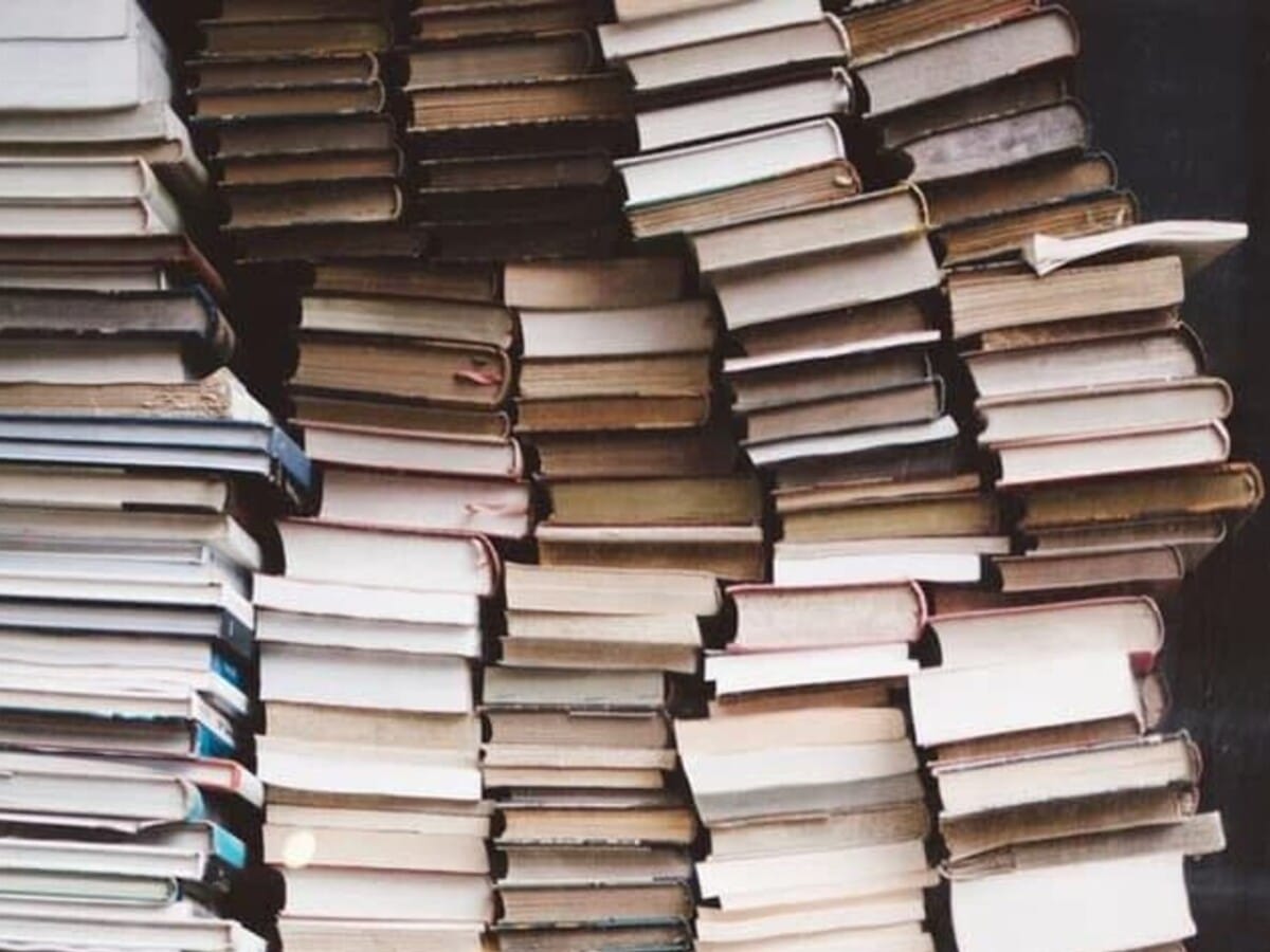 Book clubs meets in Rockton and Roscoe