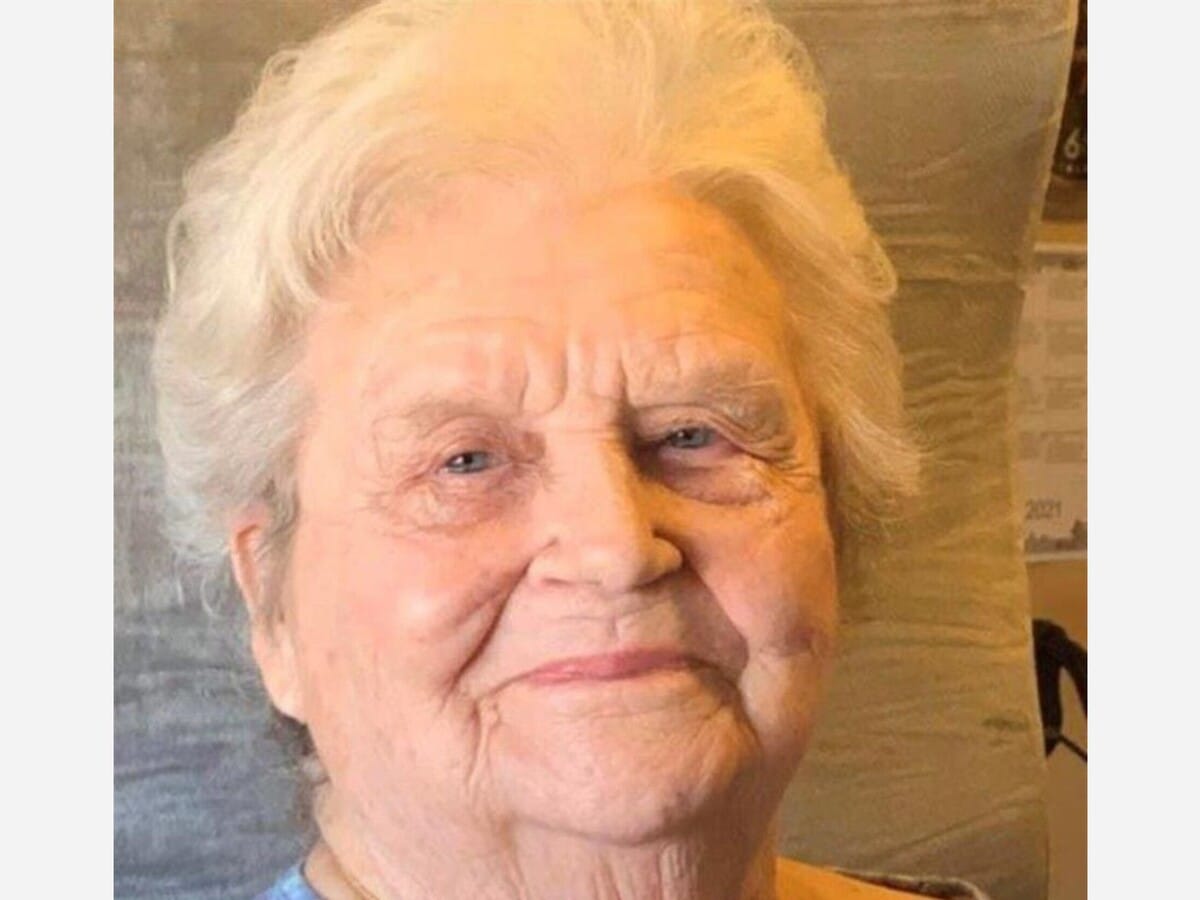 Evelyn Stafford was a mom, a bookkeeper, and a bingo queen