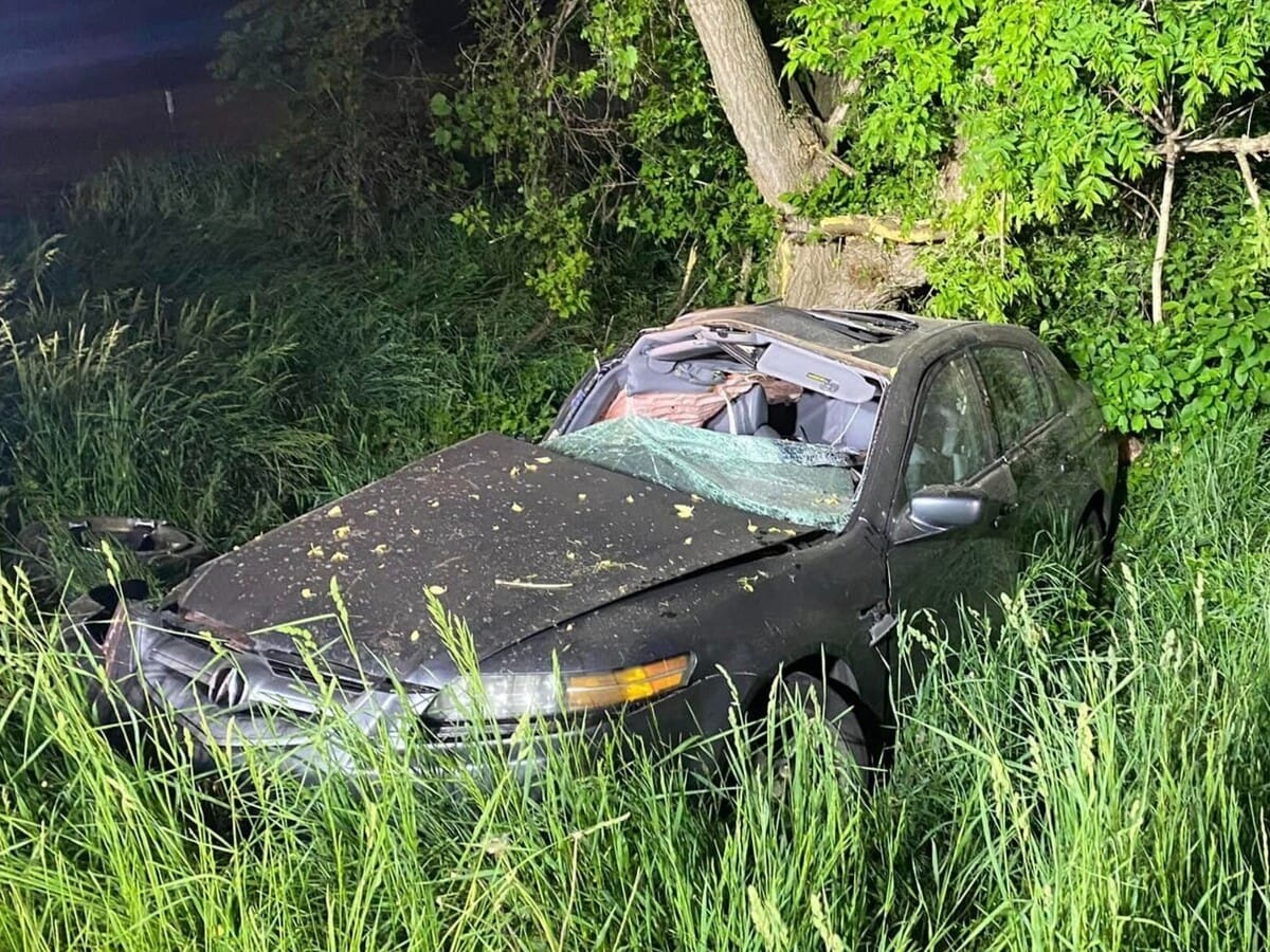 South Beloit single-car collision damages vehicle and tree