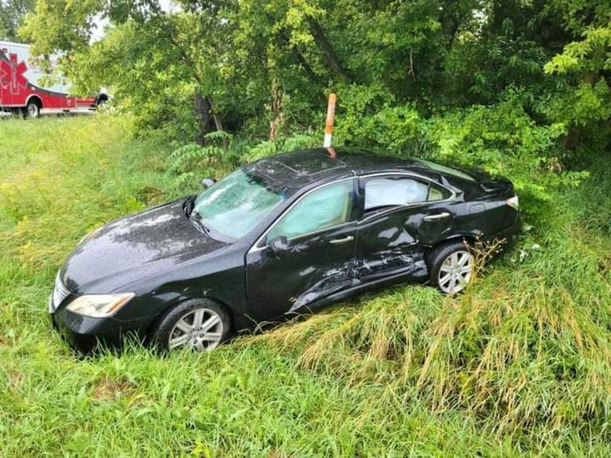 No serious injuries at Love & McCurry collision