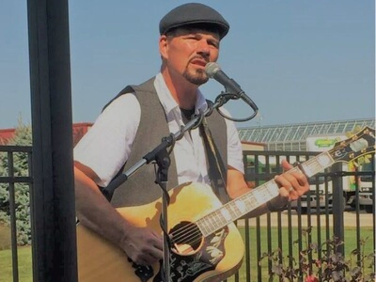 Live Music: Ken Curtis at After the Vine