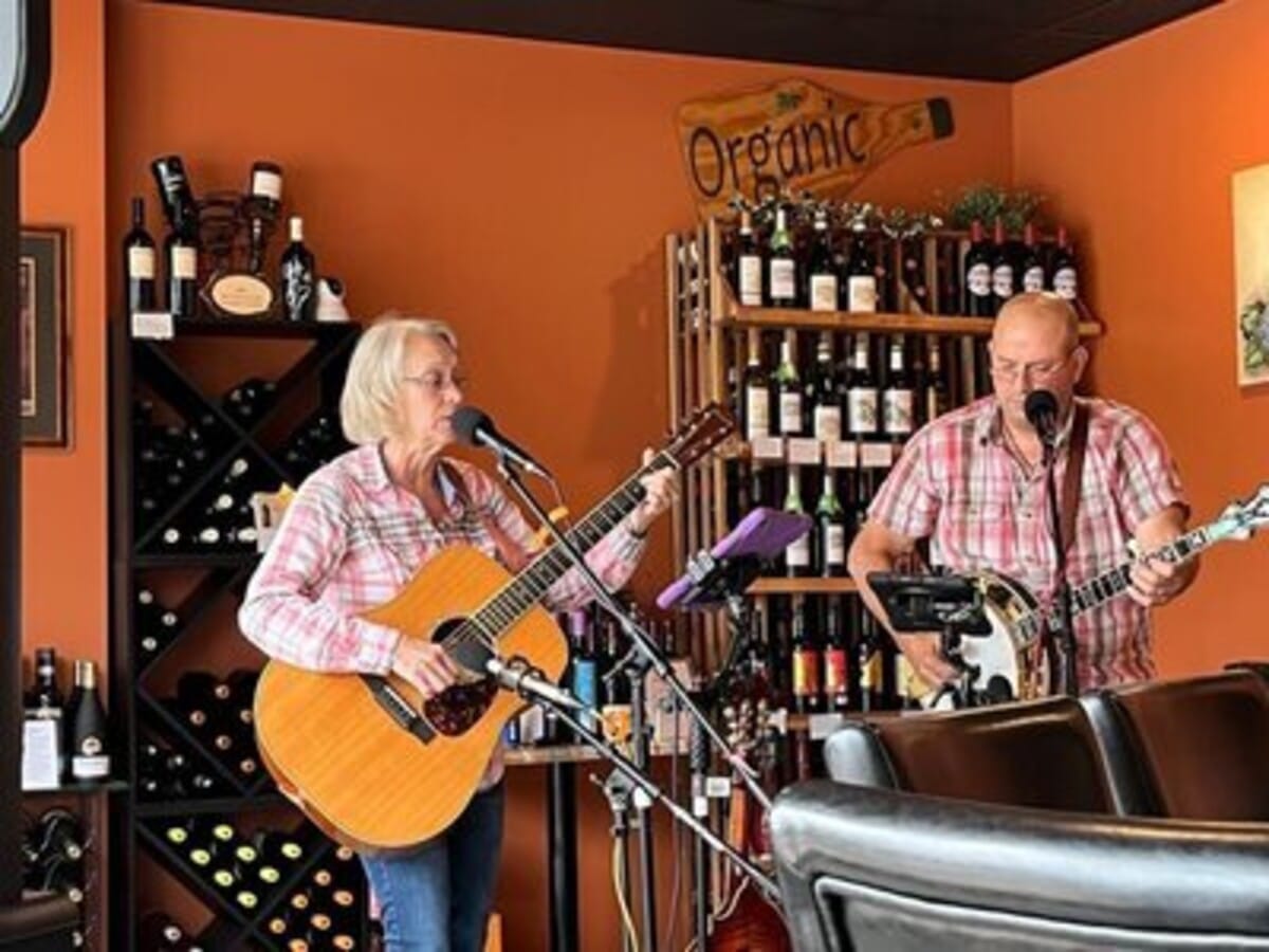 Live Music: Spare Change