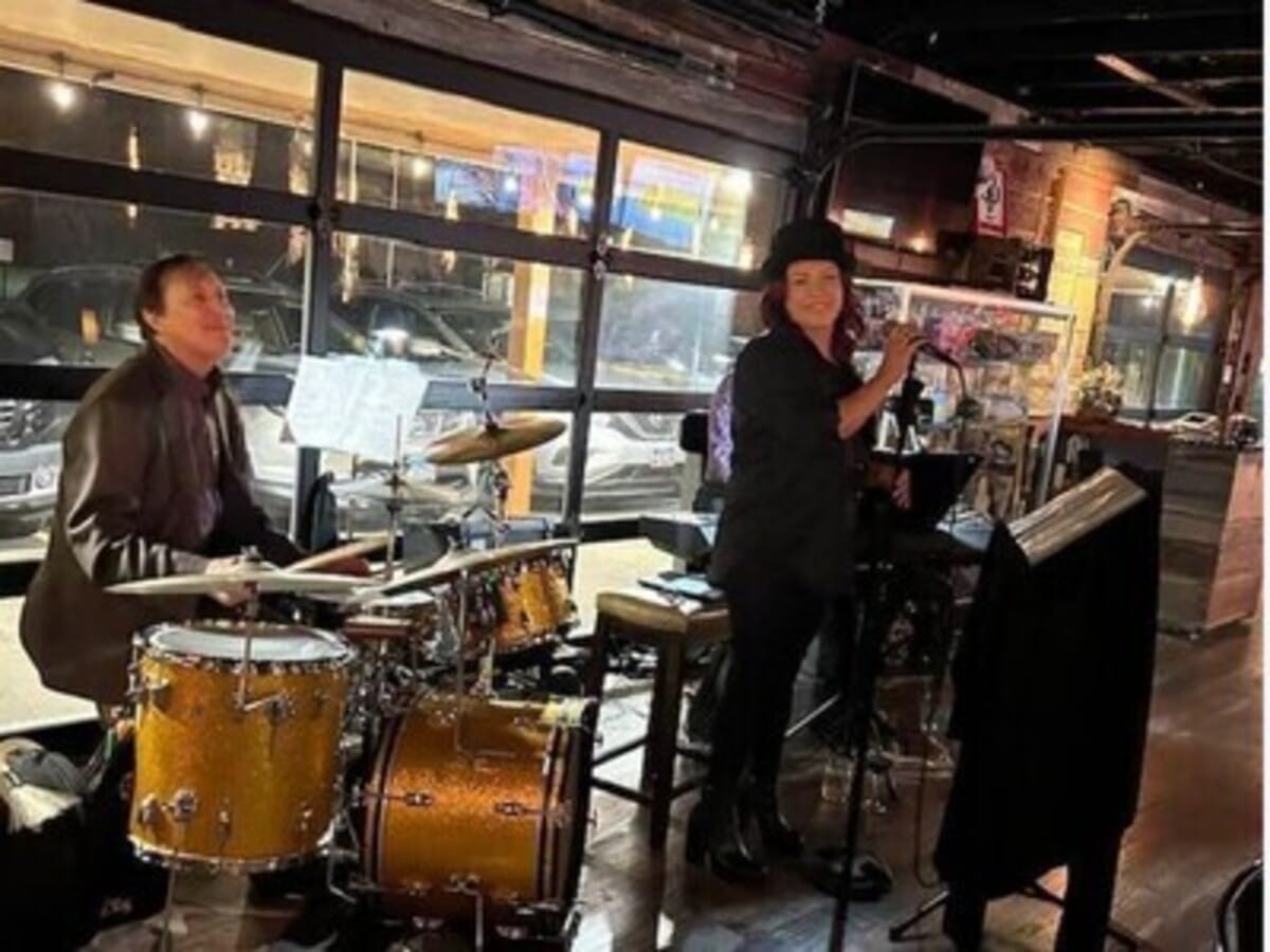 Music: Clareisa Merwin and the Bob Band at Poison Ivy Pub