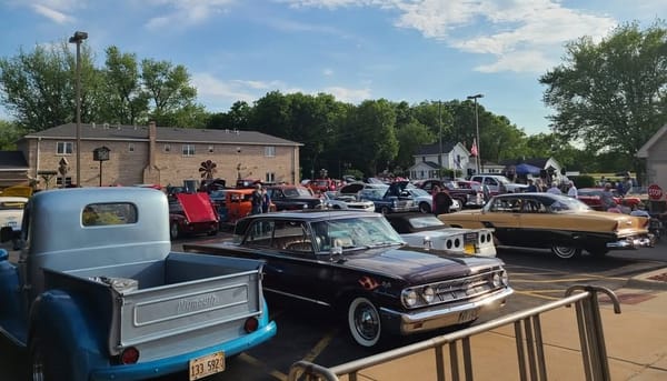Sophia's Restaurant Cruise Night