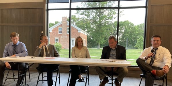 Superintendents give report card on area schools