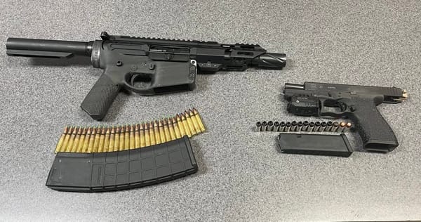 Reckless driver arrested with homemade machine gun