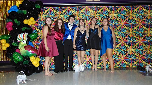Students were busy creating memories during Hononegah's Homecoming Week