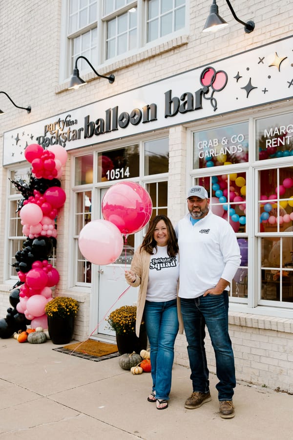 Get Ready to Pop: Party Like a Rockstar Balloon Bar Debuts on Roscoe’s Main Street October 16th 3-6 pm
