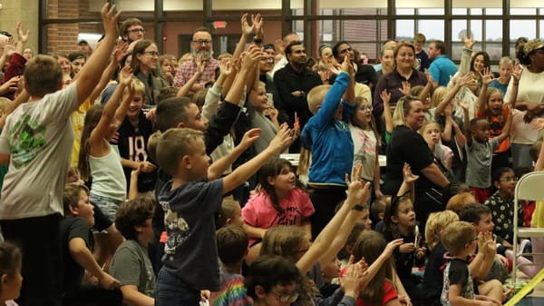 Hundreds Turn Out for Kinnikinnick's First-Ever STEAM Night