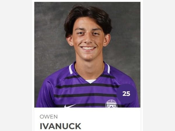 Hononegah alumni soccer player Owen Ivanuck helps Loras College defeat Beloit College