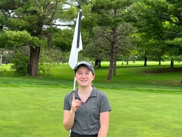 Roscoe Middle Schooler Alicia Wallin gets a hole-in-one for the first time
