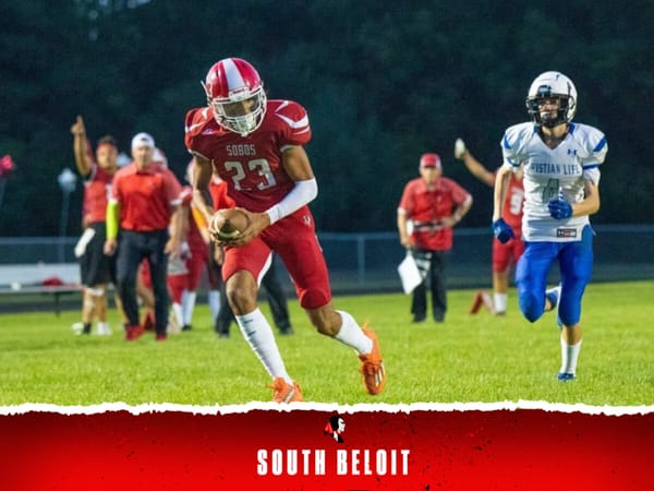 South Beloit opens with a dominating victory over Hiawatha 58-26