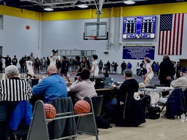 Hononegah drops a non-conference game to Beloit Memorial