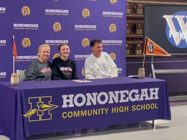 Hononegah senior signs with Wartburg College