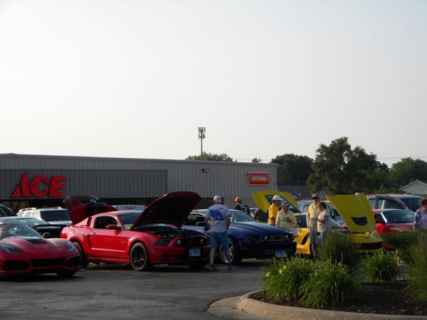 Photos: Roscoe Village Center Cruise Night, June 8, 2023