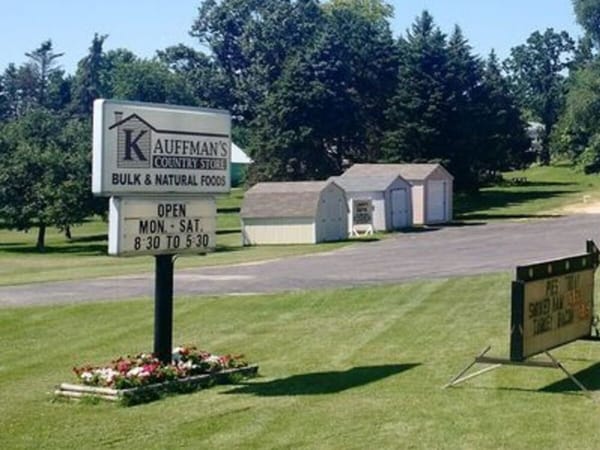 Kauffman's Country Store Outdoor Market