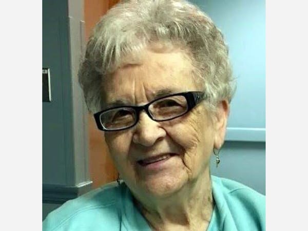 Elaine Landenberger loved baking with granddaughters