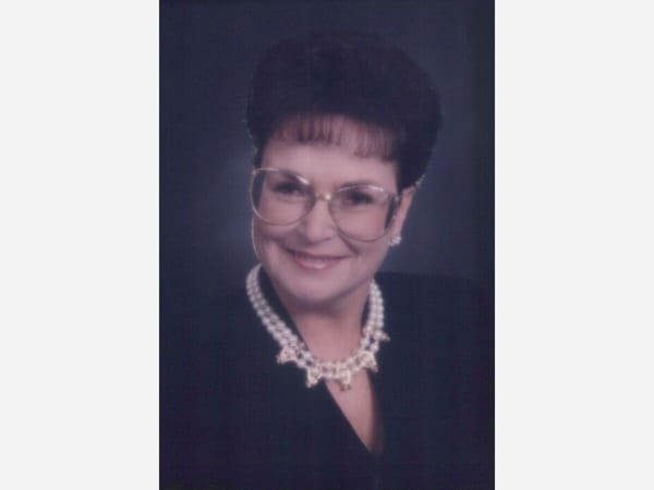 Mary Hedges (1940-2021) loved traveling, cats