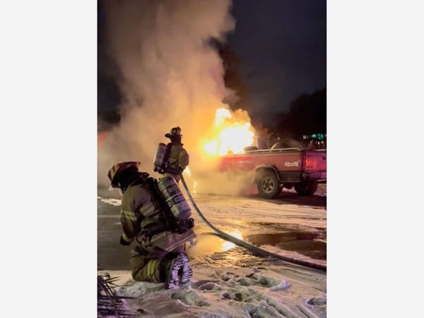 Truck fire in Roscoe, no injuries