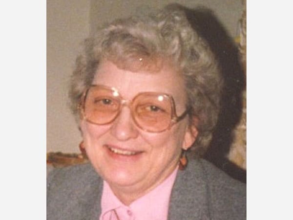 Betty Showers (1922-2022) began college at 46 then earned a master's degree too
