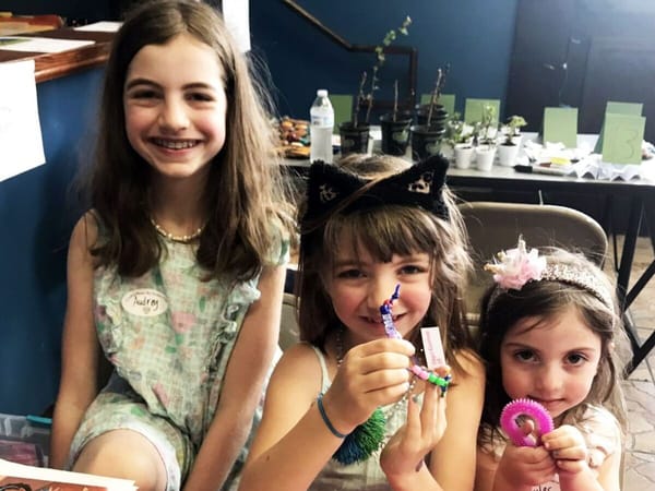 Creative Minds-Big Thinkers: making and marketing by kids