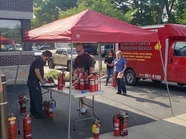 Free fire ﻿extinguisher inspections for businesses at Harlem-Roscoe Station 1