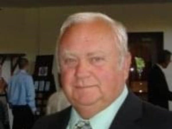 Robert Cichon was a phone technician
