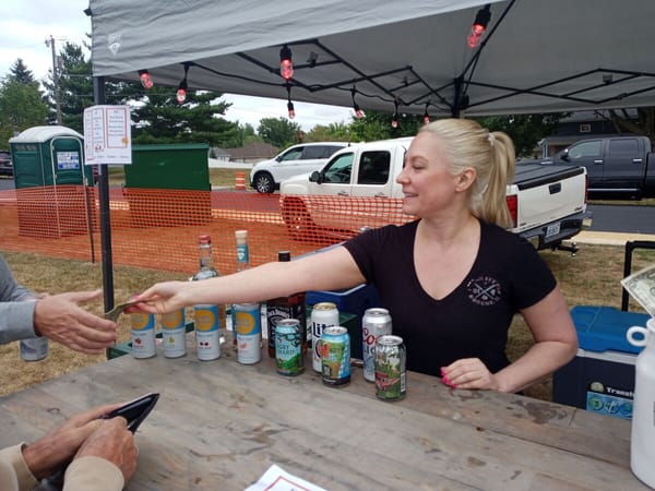 Where to eat and drink at Roscoe Lions Club Fall Festival 2023