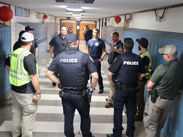 Hononegah High School will ﻿host police training exercises next week