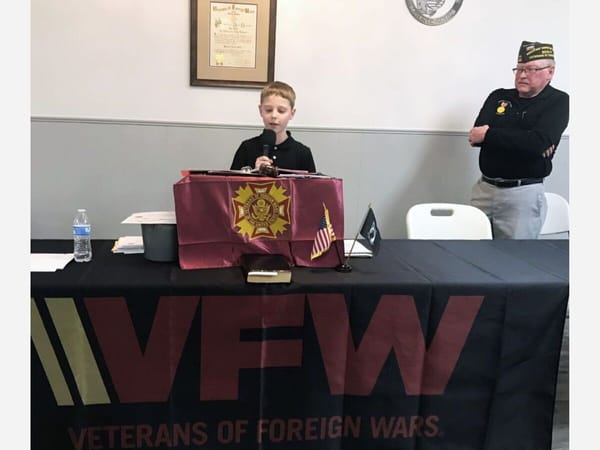Roscoe VFW presents awards to young patriots