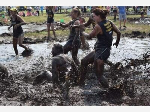KNIB Mud Volleyball