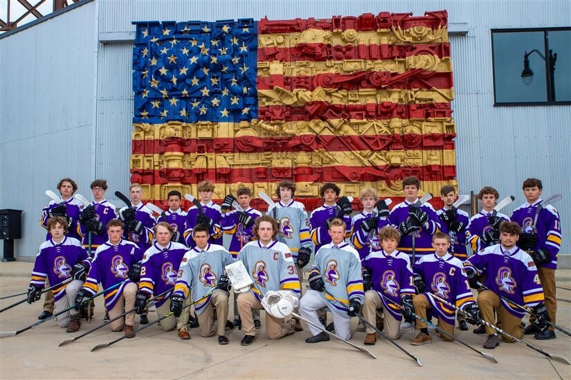 2022-2023 Beloit Memorial Hockey Team