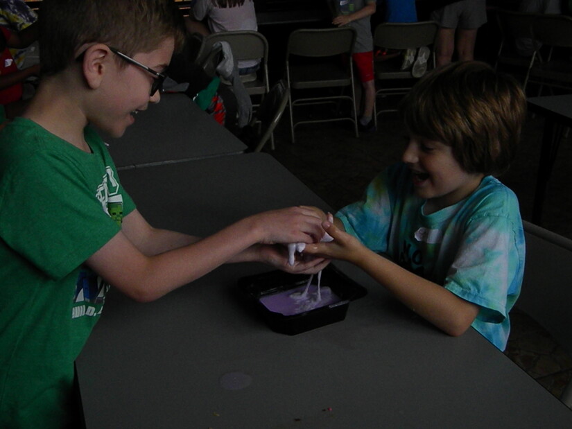 children making slime